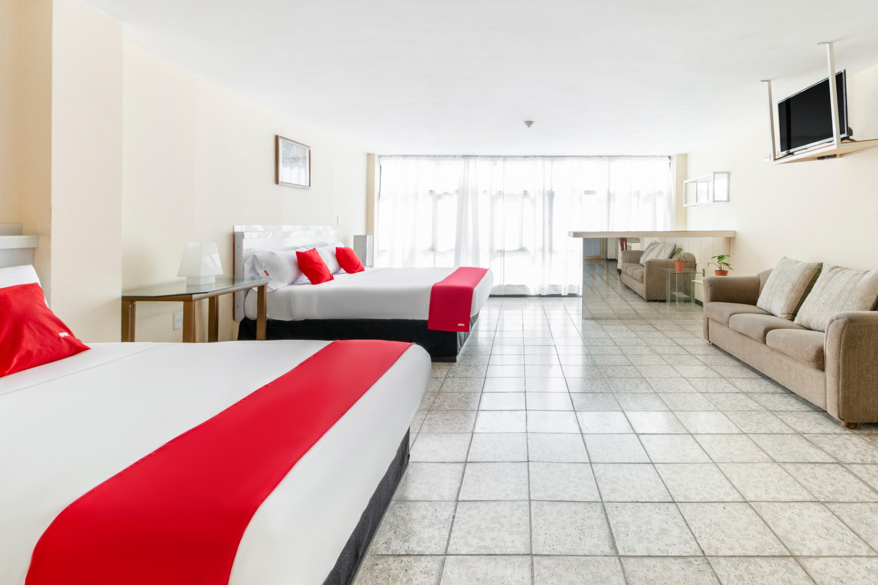 Oyo Hotel Del Llanito, Aguascalientes Exterior photo